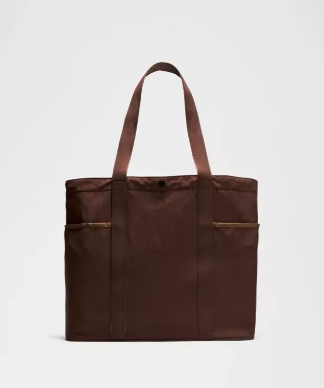 lululemon IE lululemon – Daily Multi-Pocket Tote Bag 20L – Color Brown