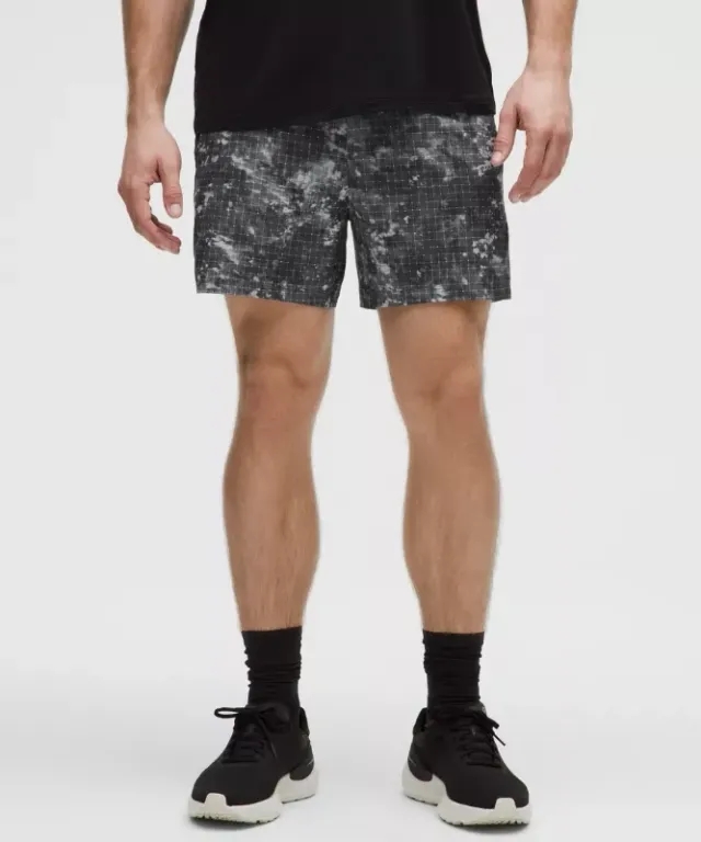 lululemon IE lululemon – Men's Pace Breaker Lined Shorts – 5 – Color Grey/Tie Dye – Size 2XL