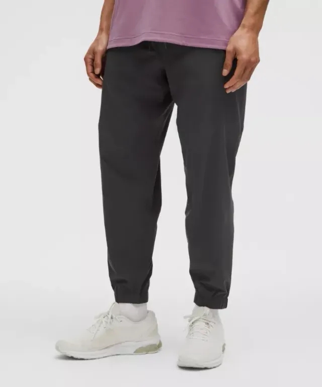 lululemon IE lululemon – Men's Zeroed In Classic-Fit Cargo Joggers Regular – Color Grey – Size 2XL