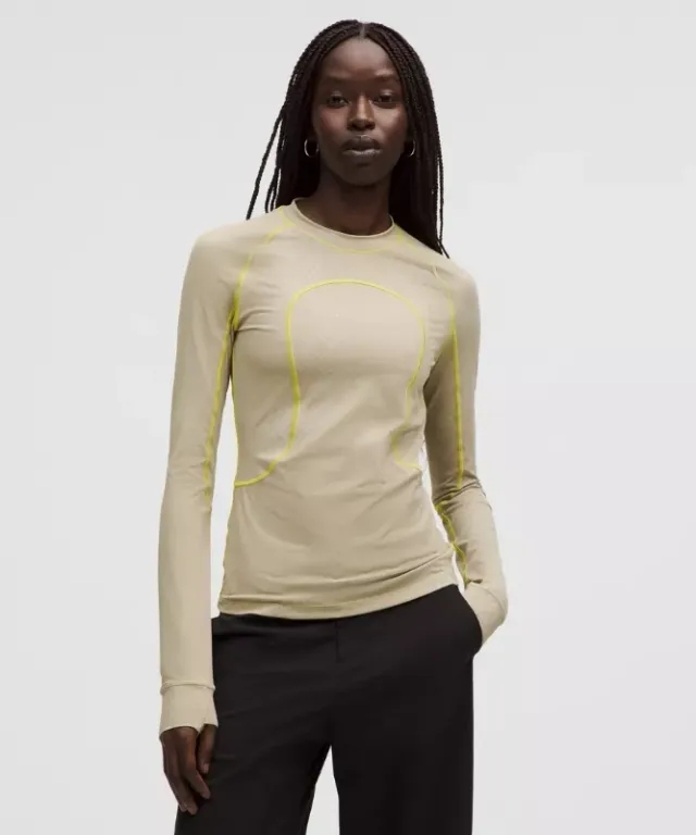 lululemon IE lululemon – Women's Jacquard Tight-Fit Long-Sleeve Shirt SLNSH Collection – Color White – Size XS
