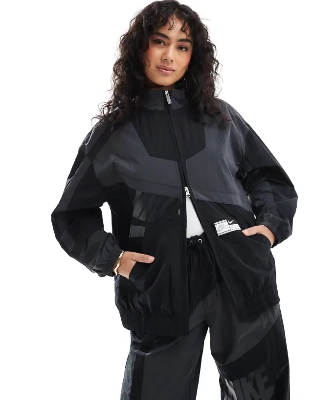 Nike WMNS Sportswear Street Woven Jacket