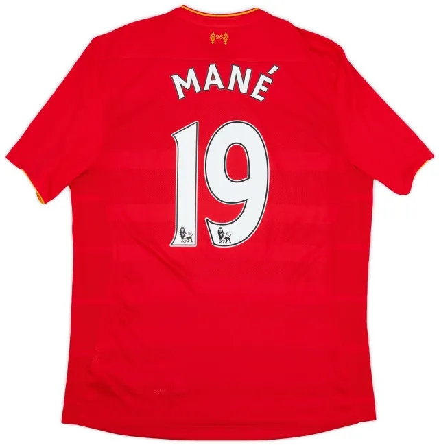 NewBalance 2016-17 Liverpool Home Shirt Mane #19 - 5/10 - (L)