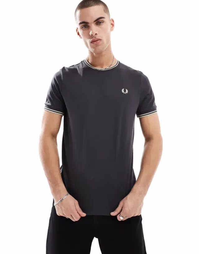 Fred Perry Twin Tipped T-Shirt In Dark Grey