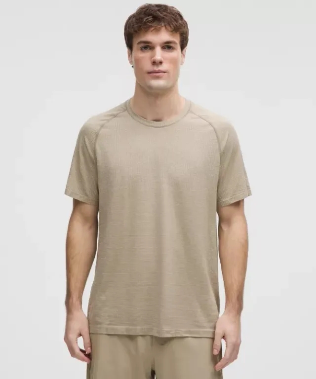 lululemon IE lululemon – Men's Metal Vent Tech Short-Sleeve Shirt – Color White – Size 2XL