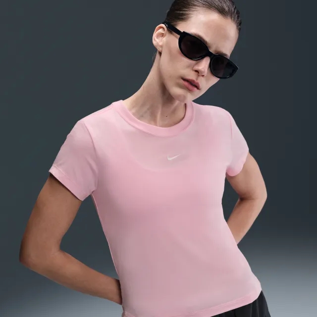 Nike Chill Baby Tee In Pink