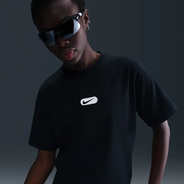 Nike Sportswear Club Women's Short-Sleeve T-Shirt - Black - Cotton