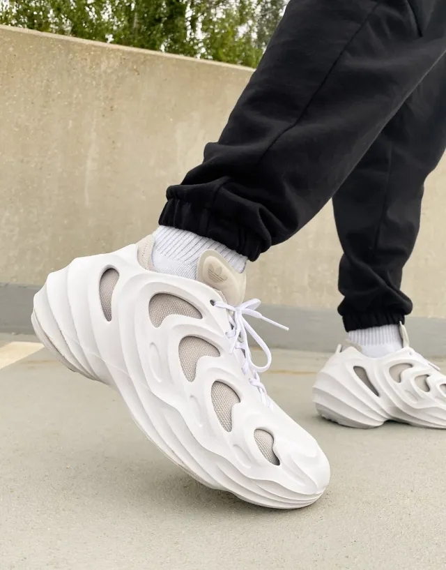Adidas Originals Adifom Q Trainers In Triple White