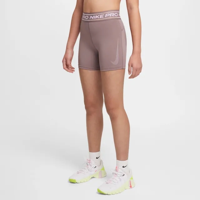 Nike Pro Girls' 7.5cm (approx.) Shorts - Pink - Sustainable Materials