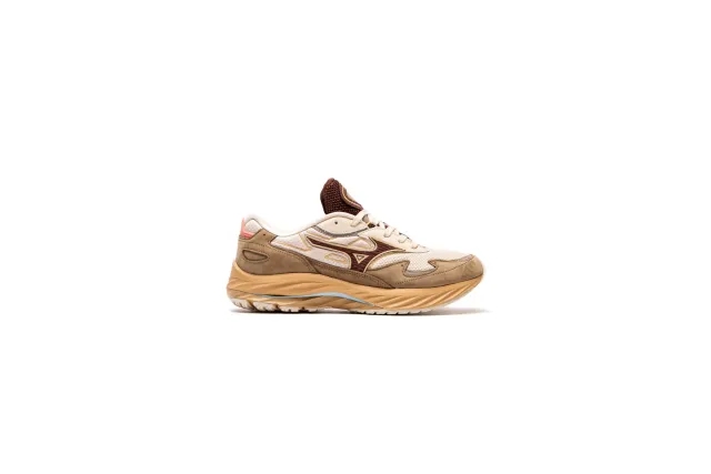 Mizuno WAVE RIDER β