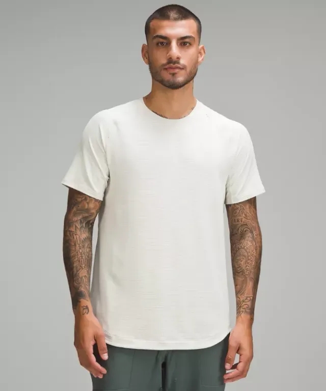 lululemon IE lululemon – Men's License to Train Short-Sleeve Shirt – Color White – Size L