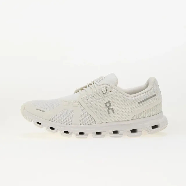 ON Cloud Men Shoes - White