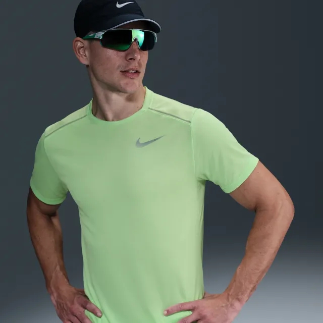 Nike Miler Men's Short-Sleeve Running Top - Green - Polyester