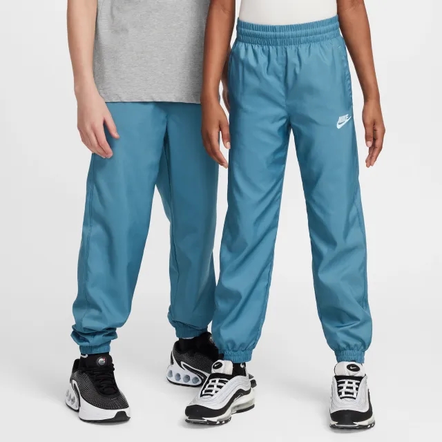 Nike Sportswear Club Older Kids' Woven Joggers - Blue