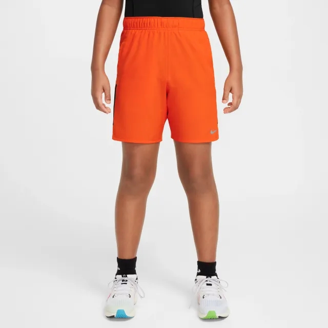 Nike Dri-FIT Challenger Older Kids' (Boys') Training Shorts - Red - Recycled Polyester Minimum