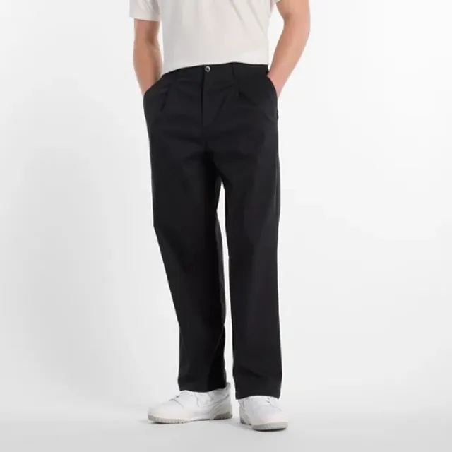 New Balance Men's Athletics Relaxed Trouser in Black Cotton Twill