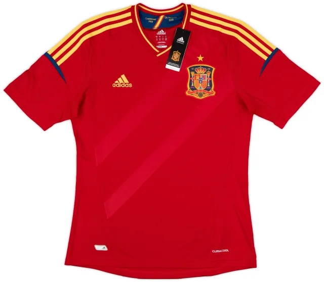2011-12 Spain Home Shirt (M)