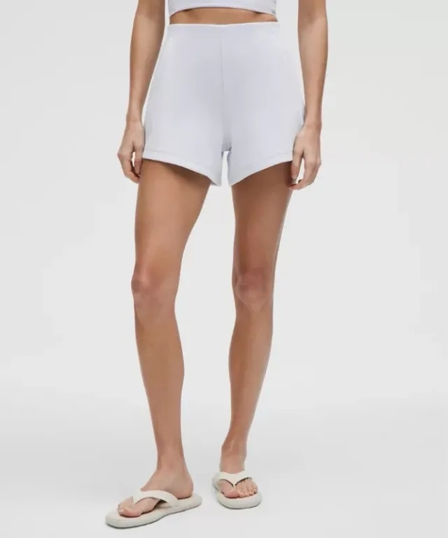 lululemon – Women's Softstreme Kick-Flare Mid-Rise Shorts – 4" – Color Blue – Size 0