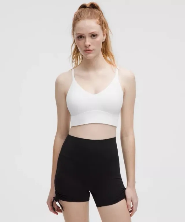 lululemon – Women's Focuser Scoop-Neck Sports Bra Light Support, C/D Cup – Color White – Size M