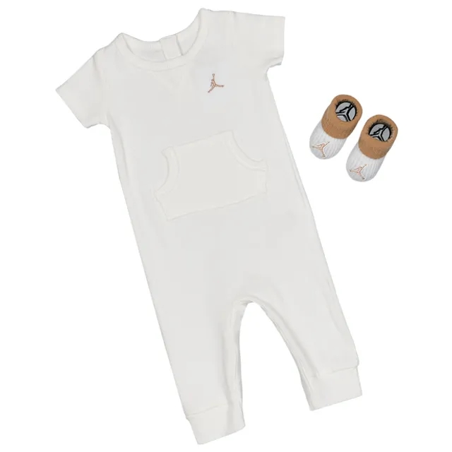 Jordan Rib 2 Pc Unisex Gift Sets - White
