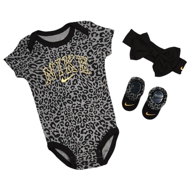 Nike Swoosh Unisex Gift Sets - Black