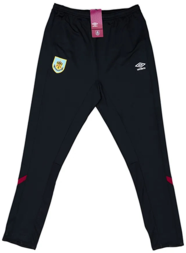 2023-24 Burnley Umbro Training Pants/Bottoms (L)
