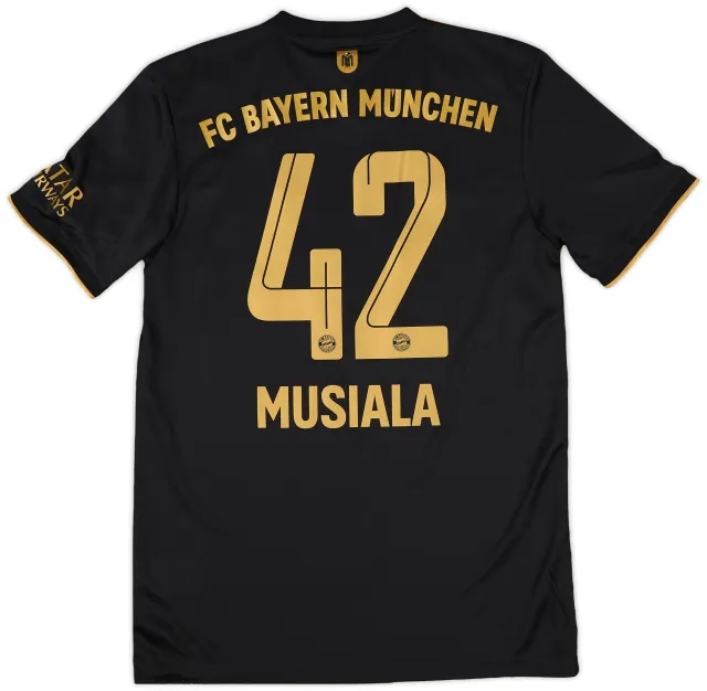 2021-22 Bayern Munich Away Shirt Davies #19 (S)