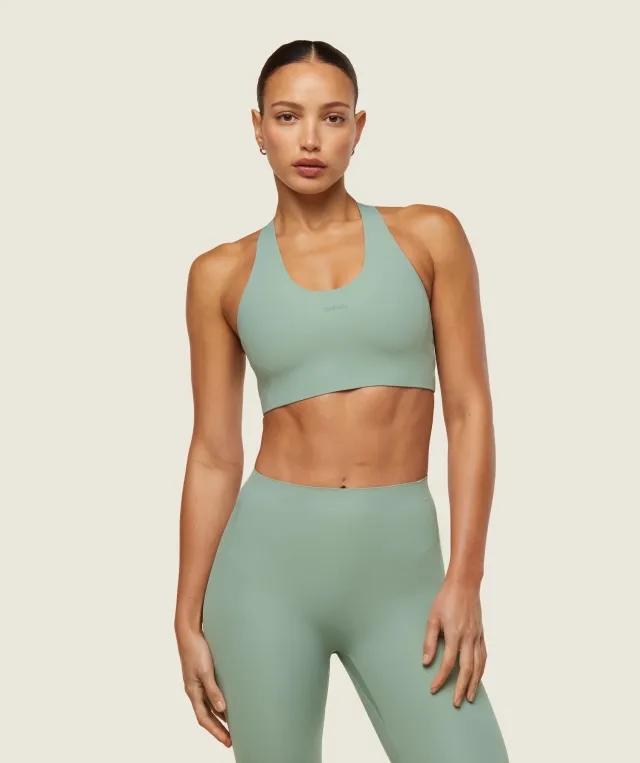  everywear Active Sports Bra - Dollar Green