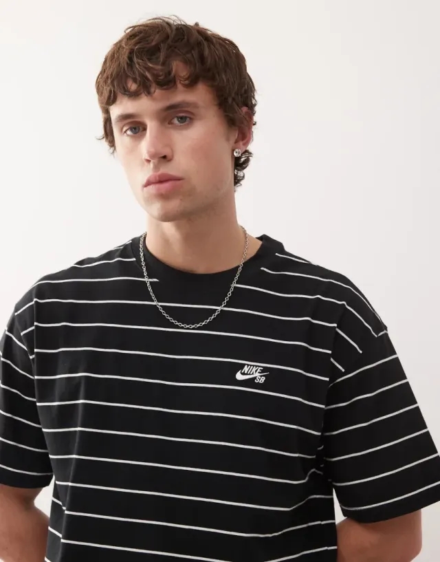 Nike Sb Stripe T-Shirt In Black