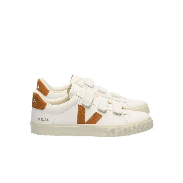 Veja Recife Leather Trainers