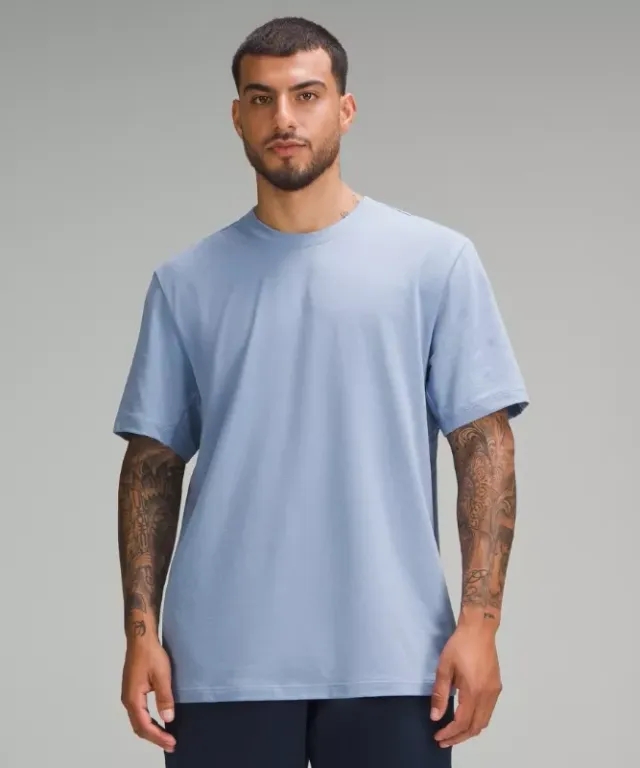 lululemon – Men's Zeroed In Short-Sleeve Shirt – Color Blue/Pastel – Size L