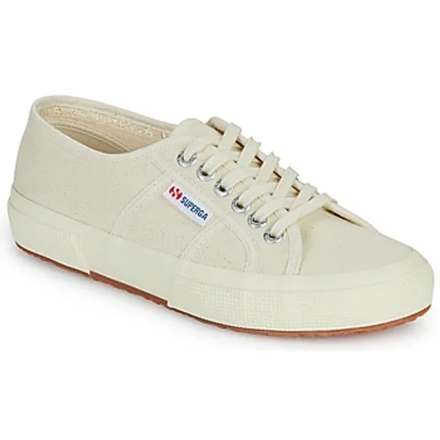 Superga  2750 COTU CLASSIC  women's Shoes (Trainers) in Beige