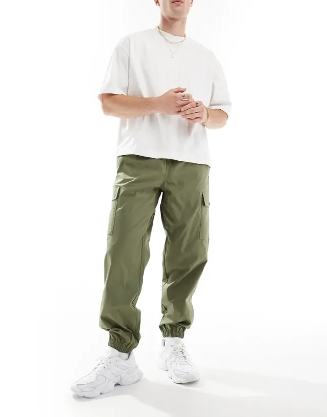 New Balance Twill Cargo Joggers In Green