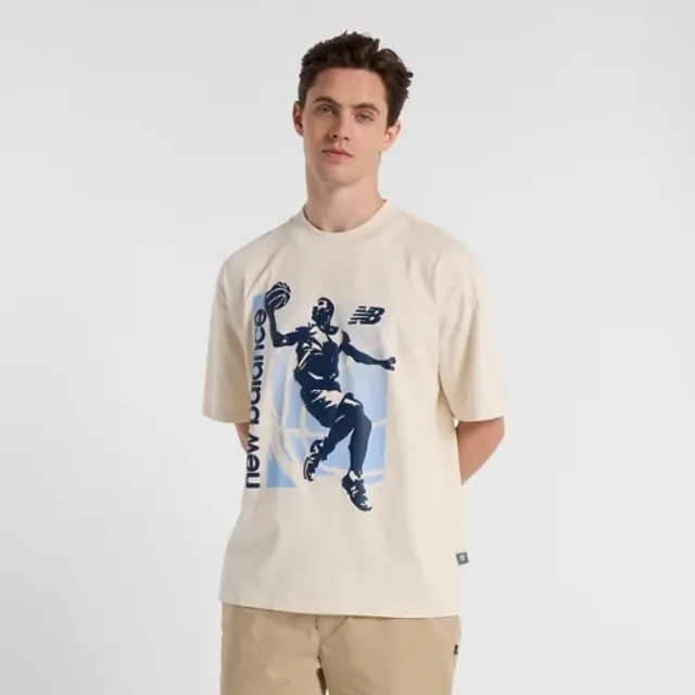 New Balance Men's Hoops Graphic Vintage T-Shirt in Beige Poly Knit