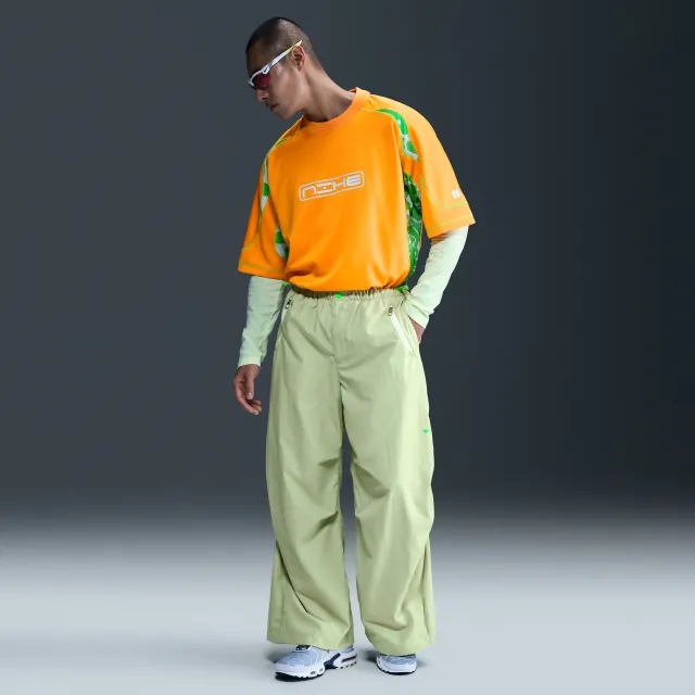 Nike Project F.R.O.G. Men's Parachute Trousers - Green - Nylon