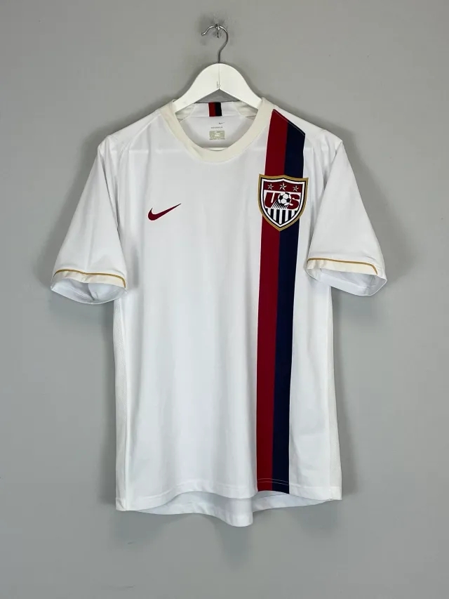 CULT KITS - 2006/07 USA HOME SHIRT (M) NIKE