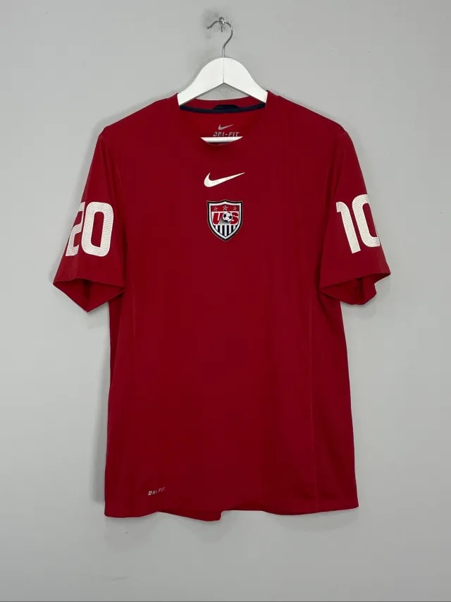 CULT KITS - 2010 USA PRE-MATCH SHIRT (L) NIKE