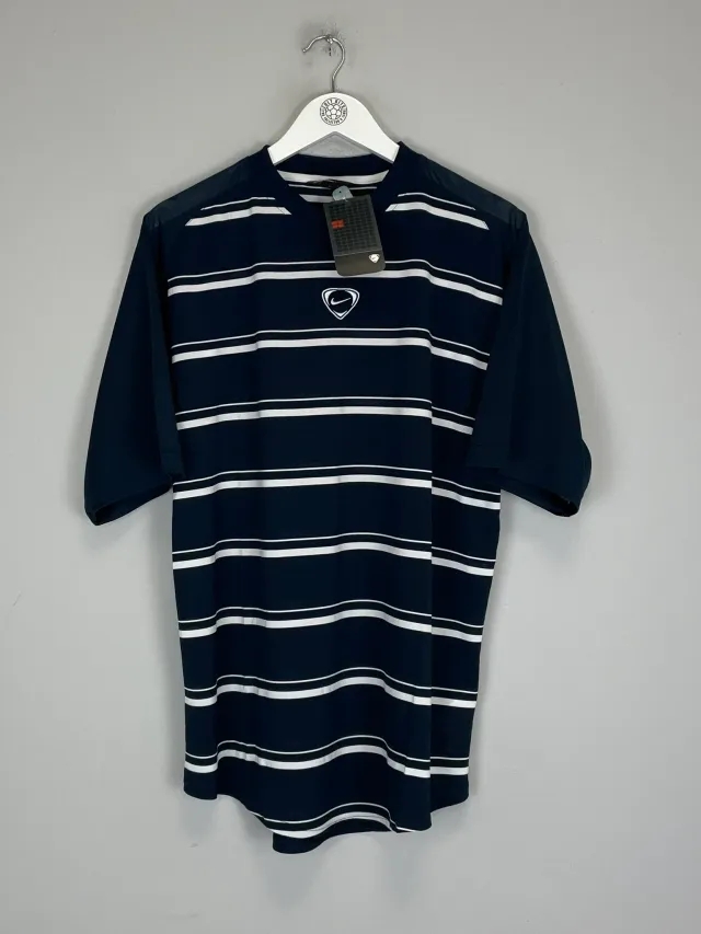 CULT KITS - 2002/03 NIKE *BNWT* TEMPLATE SHIRT (L)
