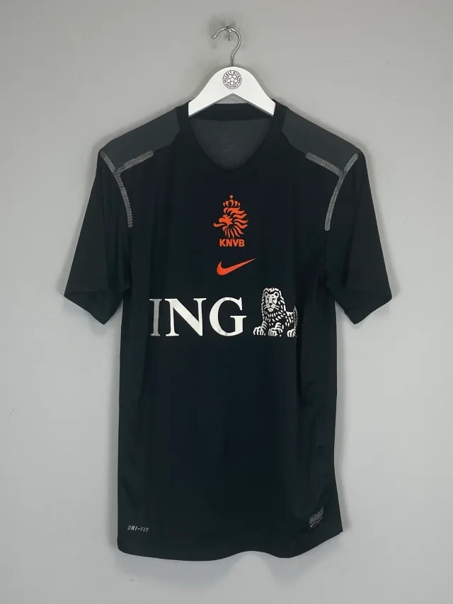CULT KITS - 2012/13 NETHERLANDS TRAINING SHIRT (M) NIKE
