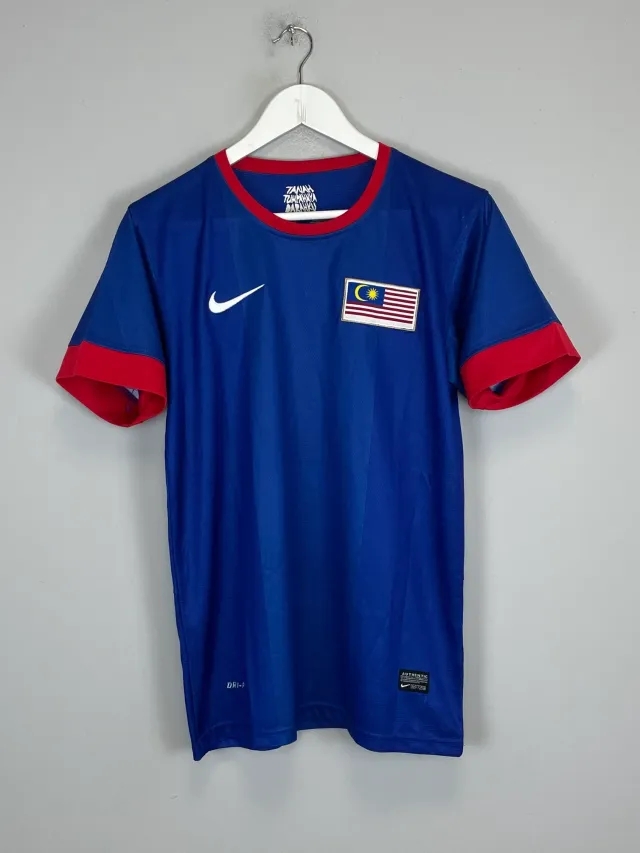 CULT KITS - 2012/13 MALAYSIA AWAY SHIRT (L) NIKE