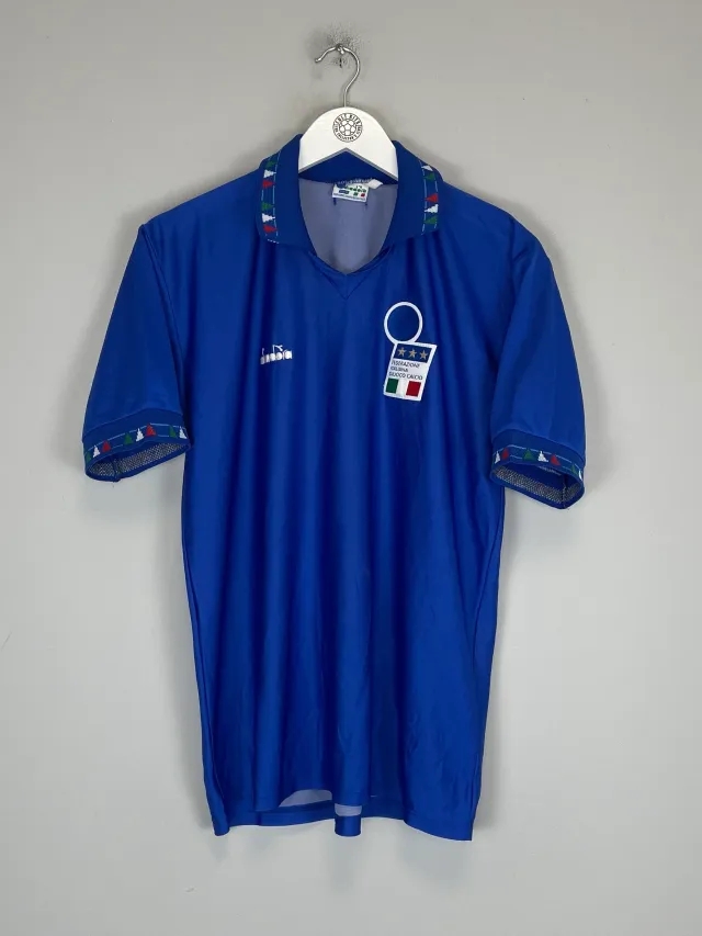 CULT KITS - 1992/94 ITALY HOME SHIRT (S) DIADORA