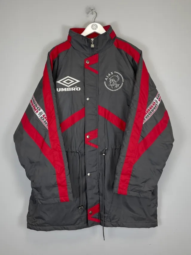 CULT KITS - 1995/96 AJAX BENCH COAT (XXL) UMBRO