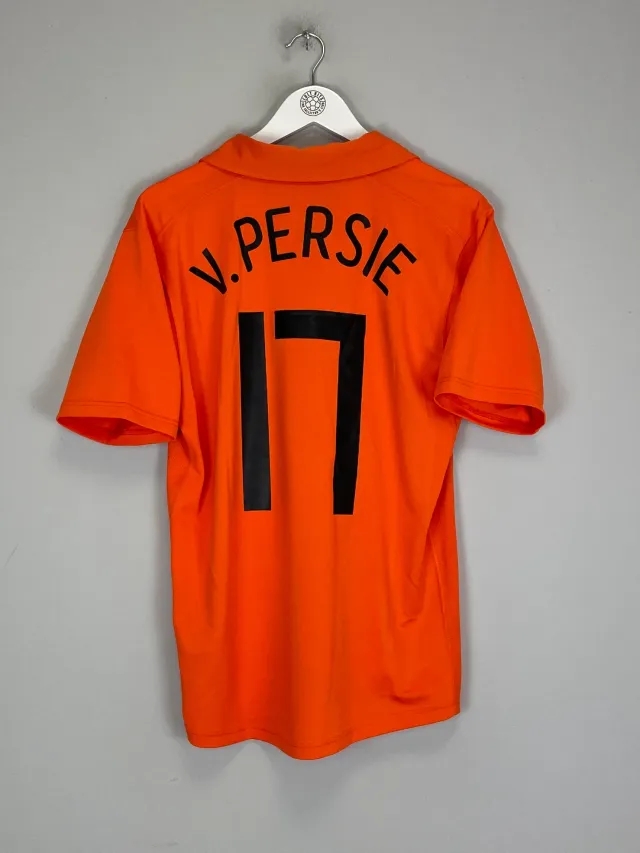 CULT KITS - 2006/08 NETHERLANDS V.PERSIE #17 HOME SHIRT (M) NIKE