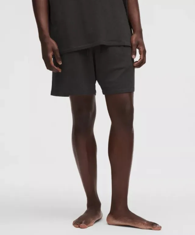 lululemon – Men's BeCalm Relaxed-Fit Shorts – 7" – Color Black/Grey – Size L