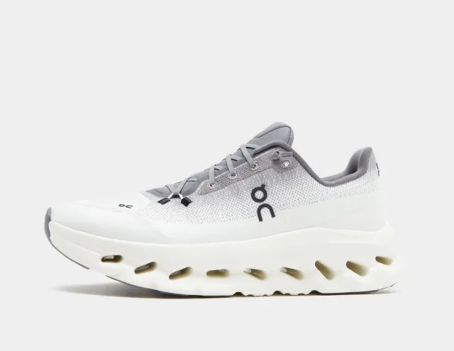 ON Cloudtilt Men Shoes - Grey