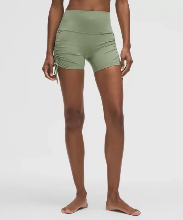 lululemon – Women's Align Ruched Shorts – 4" – Color Green – Size 0
