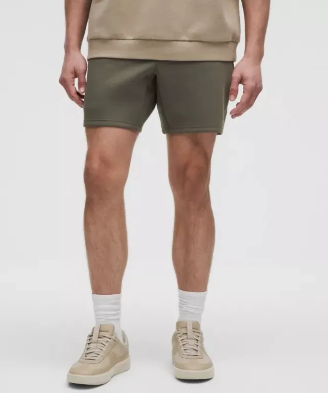 lululemon – Men's Smooth Spacer Shorts – 7" – Color Green – Size L