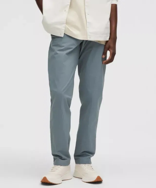 lululemon – Men's ABC Classic-Fit Trousers 30L Stretch Cotton VersaTwill – Color Blue – Size 28