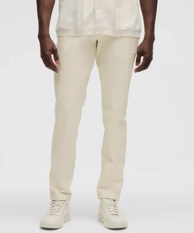 lululemon – Men's ABC Slim-Fit Trousers 30L Stretch Cotton VersaTwill – Color White – Size 28