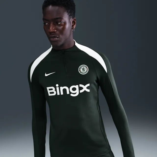 Chelsea F.C. Strike Men's Nike Dri-FIT Football Drill Top - Green - Recycled Polyester Minimum
