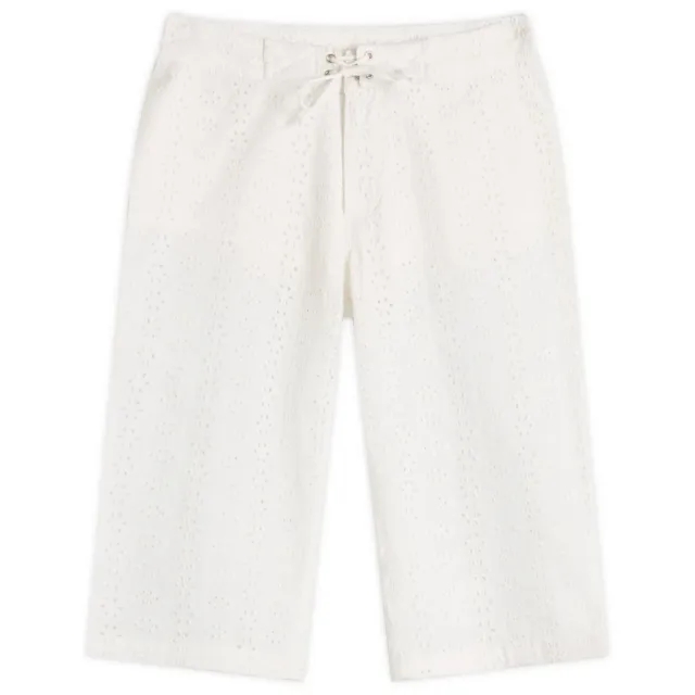 Fruity Booty Women's Broderie Capri Pants White